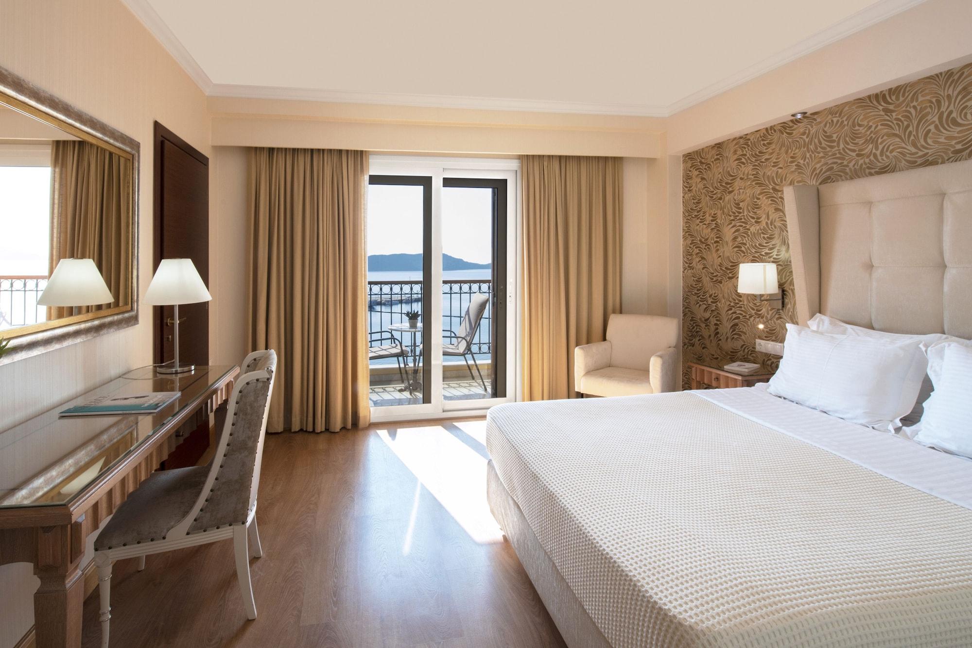 Karalis City Hotel Pilos Exterior foto